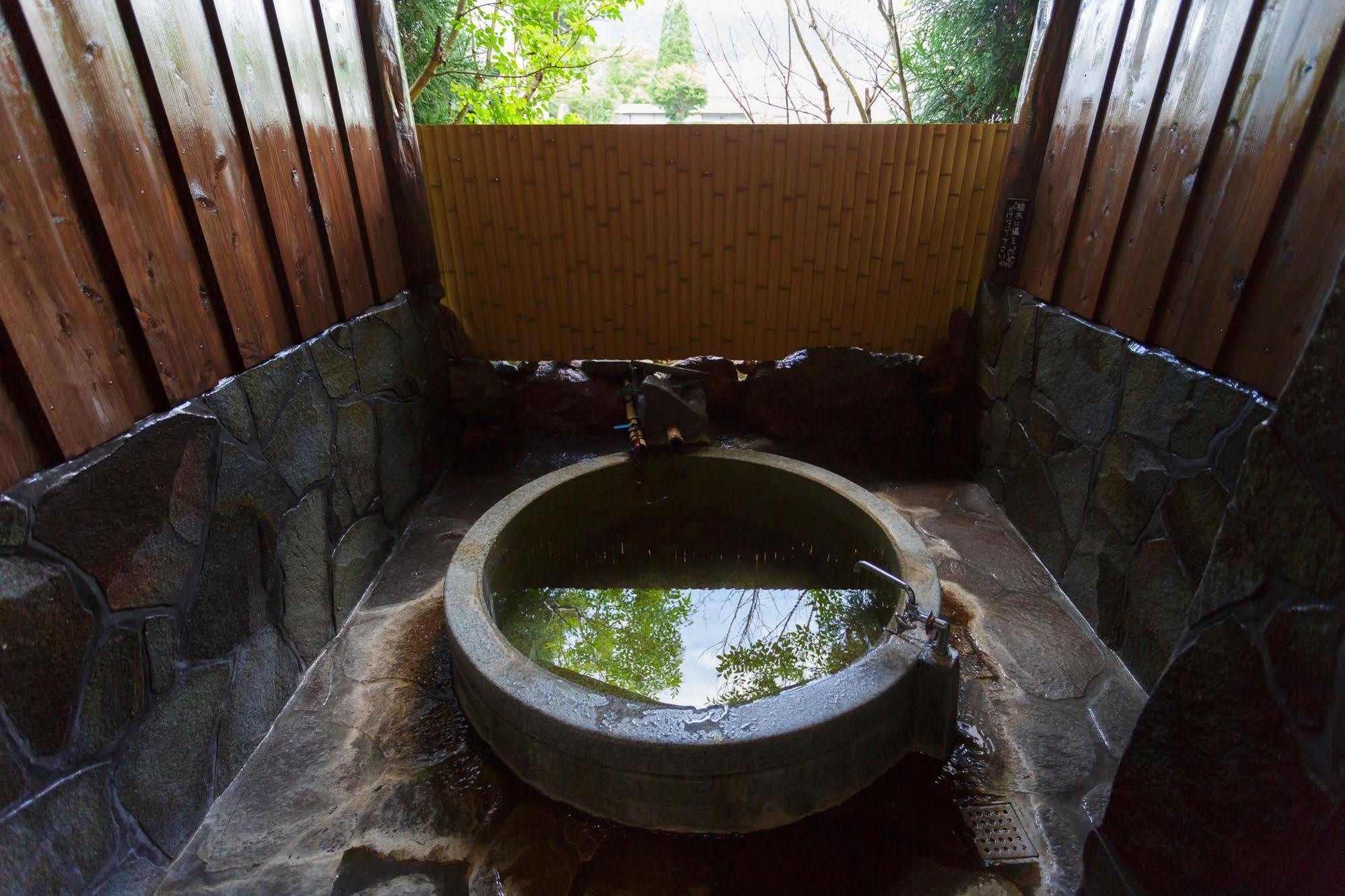 Yufuin Ryokan Nogiku Εξωτερικό φωτογραφία